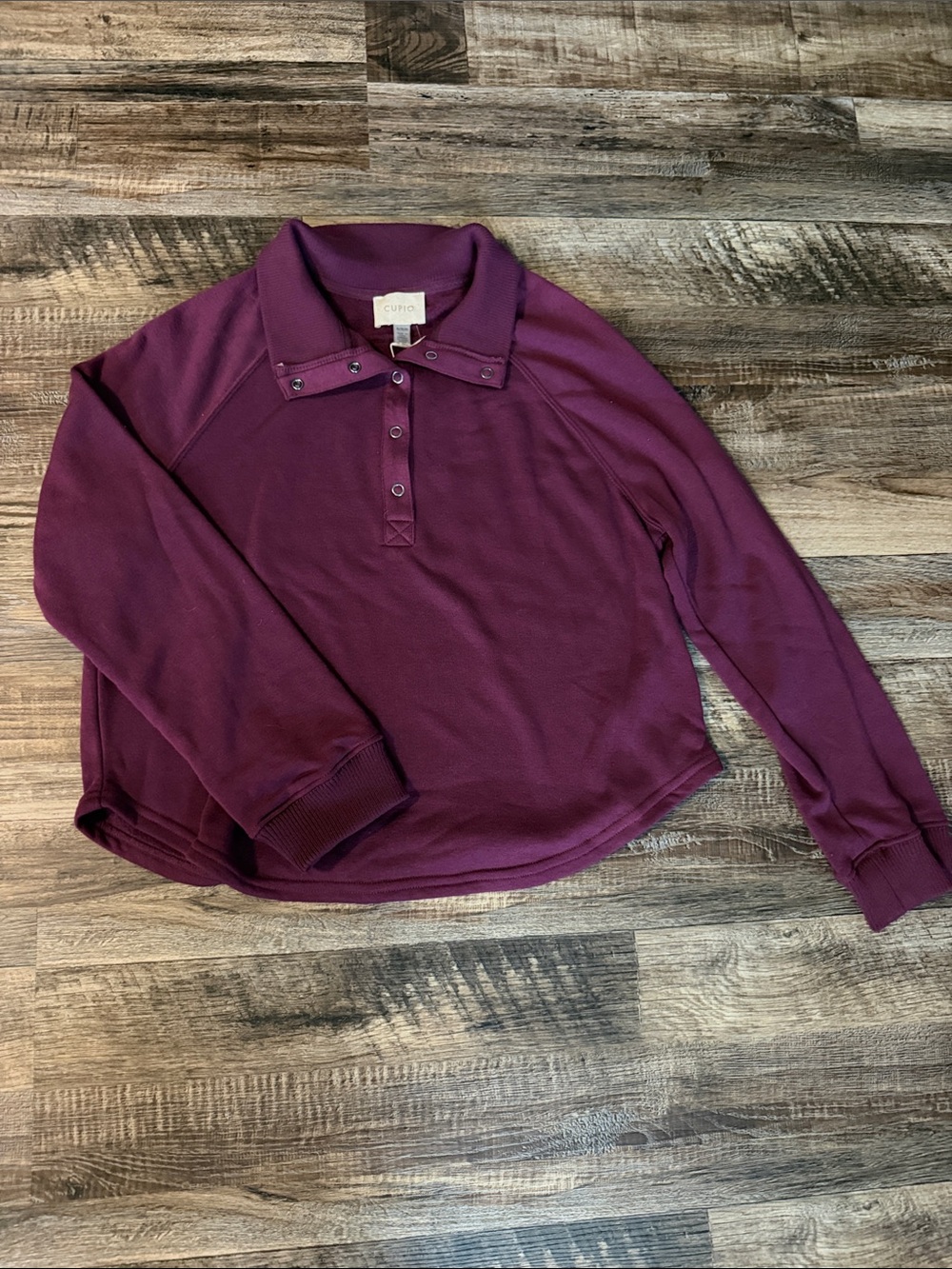 Cupio Women's Plum Button-Neck Pullover